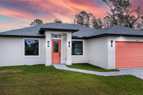 Casa en venta en Port Charlotte, Florida, 3 dormitorios, 139.35 m2 № 1126021 - foto 1