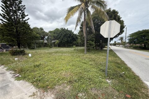 Terrain à Pompano Beach, Floride № 1976414