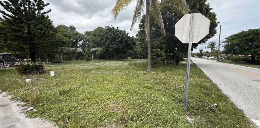 Terrain à Pompano Beach, Floride № 1976414