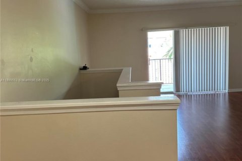 Copropriété à vendre à Coral Springs, Floride: 2 chambres, 104.05 m2 № 2077486 - photo 5