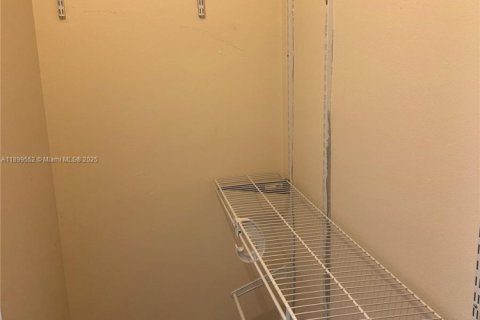 Copropriété à vendre à Coral Springs, Floride: 2 chambres, 104.05 m2 № 2077486 - photo 21