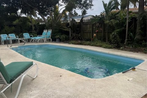 Снять в аренду виллу или дом в Дирфилд-Бич, Флорида 2 спальни, 116.41м2, № 1989778 - фото 13