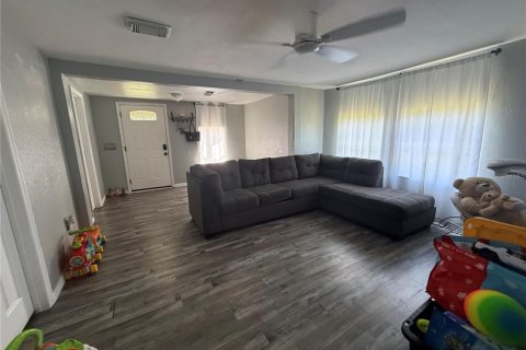 Villa ou maison à vendre à Ruskin, Floride: 3 chambres, 92.9 m2 № 2095904 - photo 2
