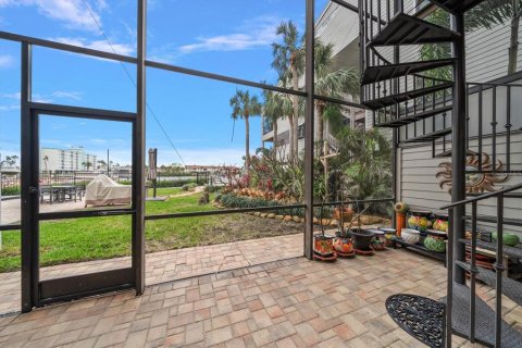 Touwnhouse à vendre à Indian Shores, Floride: 3 chambres, 222.97 m2 № 1732358 - photo 30