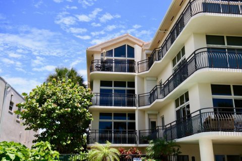 Condominio en venta en Palm Beach Shores, Florida, 3 dormitorios, 158.12 m2 № 2260150 - foto 17