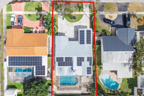 Villa ou maison à vendre à Hollywood, Floride: 4 chambres, 179.3 m2 № 2046261 - photo 16