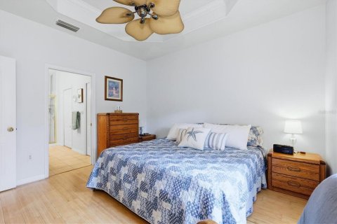 House in North Port, Florida 2 bedrooms, 128.67 sq.m. № 2219242 - photo 23
