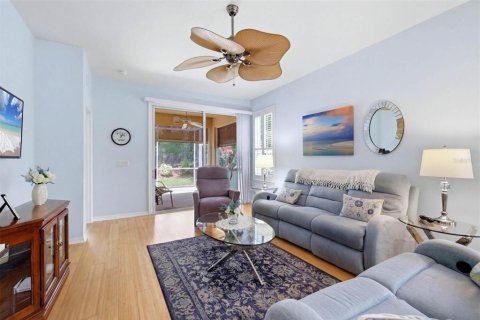 House in North Port, Florida 2 bedrooms, 128.67 sq.m. № 2219242 - photo 8