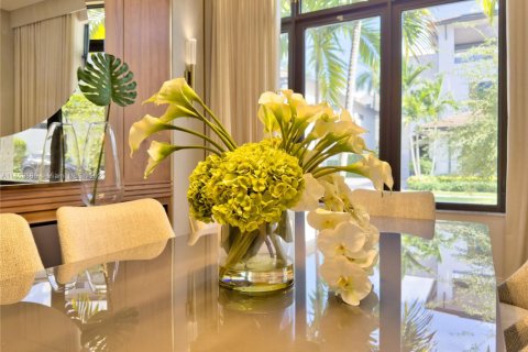 Casa en venta en Doral, Florida, 4 dormitorios, 371.24 m2 № 1981978 - foto 19