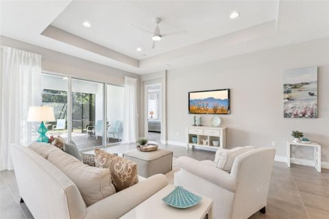 Casa en venta en DeLand, Florida, 2 dormitorios, 179.58 m2 № 2324290 - foto 8