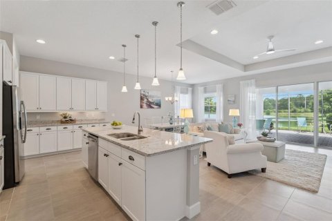 Casa en venta en DeLand, Florida, 2 dormitorios, 179.58 m2 № 2324290 - foto 3