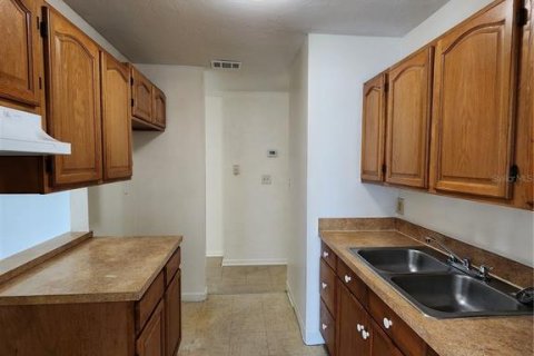 Apartamento en alquiler en Gainesville, Florida, 3 dormitorios, 88.44 m2 № 1915356 - foto 7