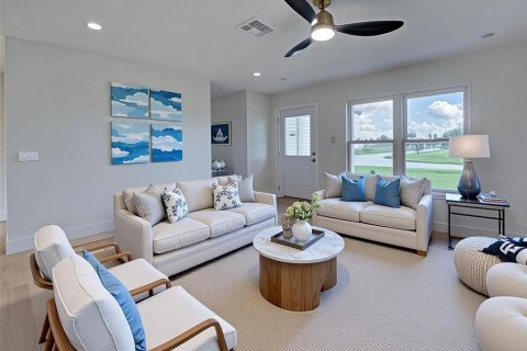 House in Port Charlotte, Florida 3 bedrooms, 124.77 sq.m. № 1852616 - photo 5
