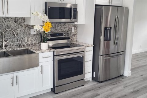 Villa ou maison à Pompano Beach, Floride 2 chambres, 90.12 m2 № 2070715