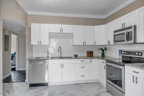 Villa ou maison à vendre à Jacksonville, Floride: 5 chambres, 208.1 m2 № 1651722 - photo 13