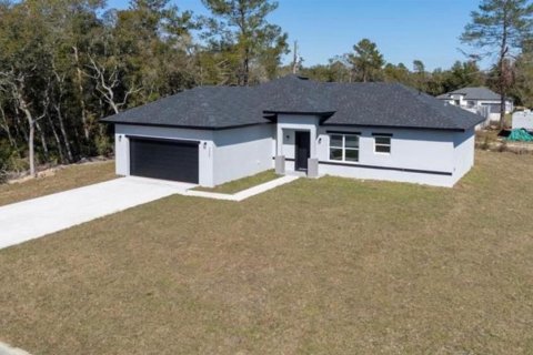 House in Ocala, Florida 4 bedrooms, 154.22 sq.m. № 1906195 - photo 1
