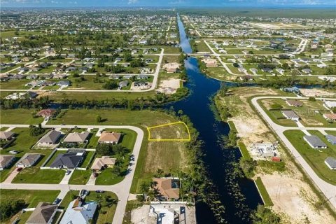Terrain à vendre à Cape Coral, Floride № 2233234 - photo 5