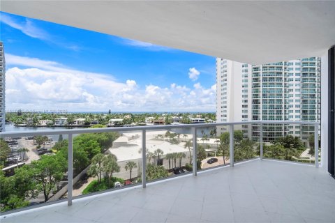 Condominio en venta en Aventura, Florida, 2 dormitorios, 144.93 m2 № 1800656 - foto 10
