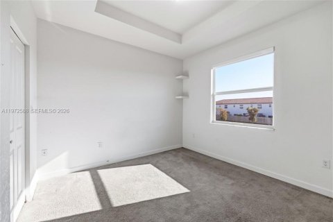 Adosado en venta en Miami, Florida, 3 dormitorios, 123.37 m2 № 2032841 - foto 22