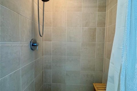 Copropriété à louer à Miami, Floride: 1 chambre, 64.38 m2 № 2046885 - photo 24