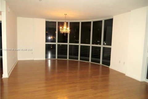 Copropriété à louer à Hollywood, Floride: 3 chambres, 137.5 m2 № 1822137 - photo 5