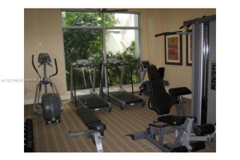 Copropriété à louer à Hollywood, Floride: 3 chambres, 137.5 m2 № 1822137 - photo 20