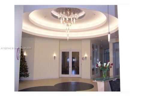 Copropriété à louer à Hollywood, Floride: 3 chambres, 137.5 m2 № 1822137 - photo 3