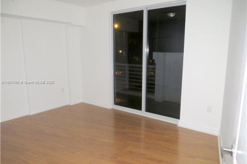 Copropriété à louer à Hollywood, Floride: 3 chambres, 137.5 m2 № 1822137 - photo 6