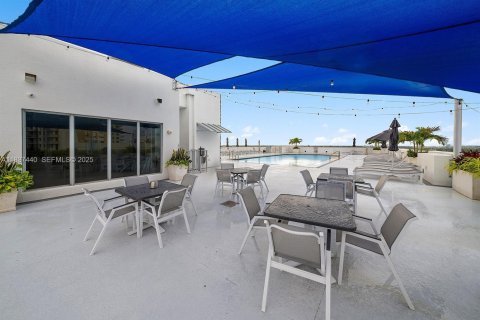 Copropriété à louer à Hollywood, Floride: 3 chambres, 137.5 m2 № 1822137 - photo 28