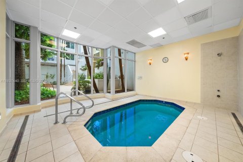Copropriété à louer à Hollywood, Floride: 3 chambres, 137.5 m2 № 1822137 - photo 25