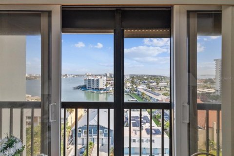Condominio en alquiler en Clearwater, Florida, 2 dormitorios, 106.84 m2 № 1609463 - foto 17