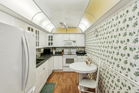 Condominio en alquiler en Clearwater, Florida, 2 dormitorios, 106.84 m2 № 1609463 - foto 10