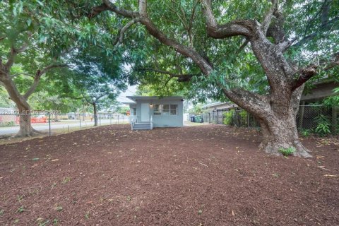 Villa ou maison à vendre à Fort Lauderdale, Floride: 3 chambres, 116.87 m2 № 2273906 - photo 24