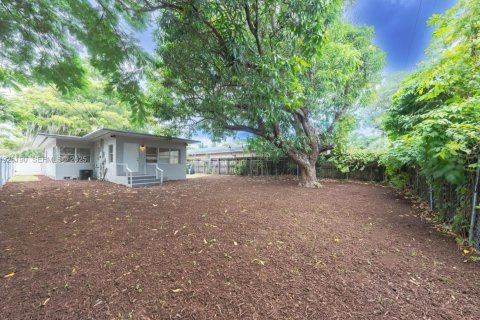 Villa ou maison à vendre à Fort Lauderdale, Floride: 3 chambres, 116.87 m2 № 2273906 - photo 23