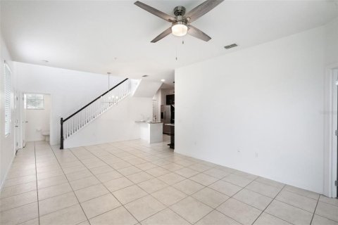 Townhouse in Orlando, Florida 4 bedrooms, 156.26 sq.m. № 1822915 - photo 7