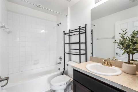 Townhouse in Orlando, Florida 4 bedrooms, 156.26 sq.m. № 1822915 - photo 30