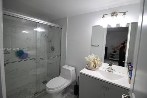 Copropriété à louer à Miami, Floride: 2 chambres, 91.51 m2 № 2283134 - photo 8