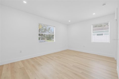 Villa ou maison à vendre à Saint Petersburg, Floride: 3 chambres, 116.5 m2 № 1900013 - photo 21