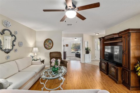 House in Ocala, Florida 2 bedrooms, 139.73 sq.m. № 1720988 - photo 15