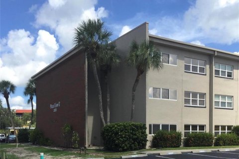 Condo in Port Charlotte, Florida, 1 bedroom  № 1680353 - photo 1