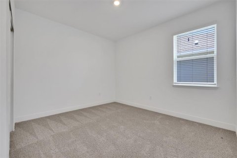 House in Apopka, Florida 4 bedrooms, 212.1 sq.m. № 1528878 - photo 25