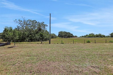 House in Apopka, Florida 4 bedrooms, 212.1 sq.m. № 1528878 - photo 9