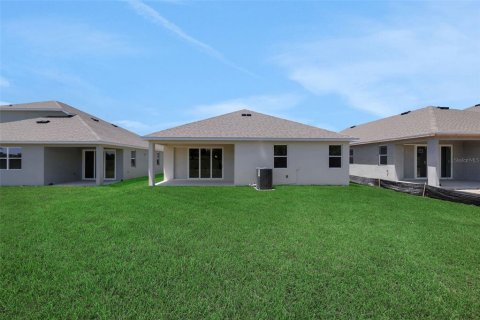House in Apopka, Florida 4 bedrooms, 212.1 sq.m. № 1528878 - photo 3