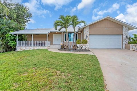 Casa en venta en Nokomis, Florida, 3 dormitorios, 186.36 m2 № 1786631 - foto 1