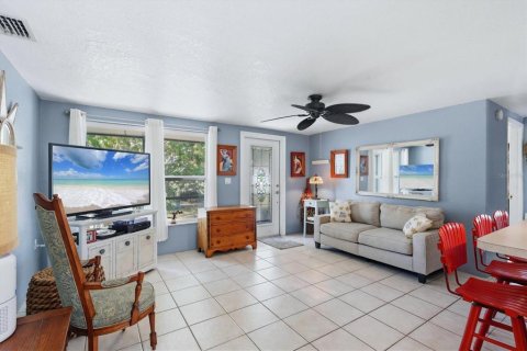 Villa ou maison à vendre à Englewood, Floride: 3 chambres, 147.9 m2 № 2231955 - photo 8