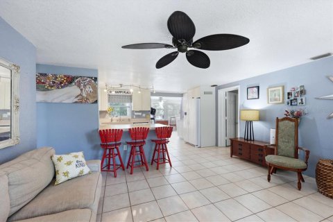 Villa ou maison à vendre à Englewood, Floride: 3 chambres, 147.9 m2 № 2231955 - photo 10