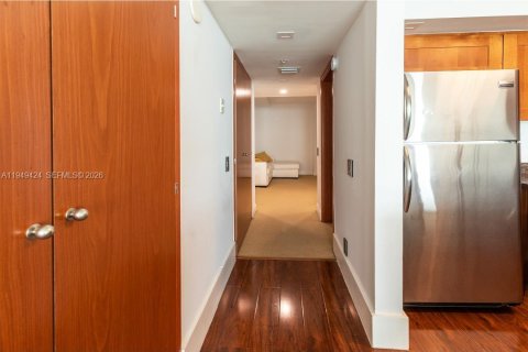 Copropriété à louer à Surfside, Floride: 3 chambres, 148.64 m2 № 2153030 - photo 26