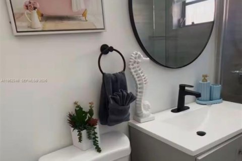 Casa en venta en Miami, Florida, 2 dormitorios, 89.19 m2 № 2008276 - foto 10