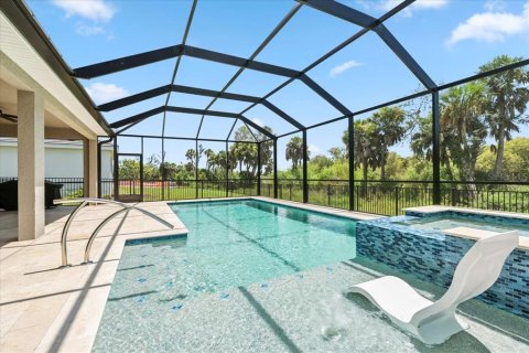 Casa en venta en Venice, Florida, 5 dormitorios, 297.57 m2 № 1914923 - foto 2