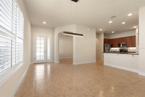 Touwnhouse à vendre à Ormond Beach, Floride: 2 chambres, 140.28 m2 № 2418426 - photo 11